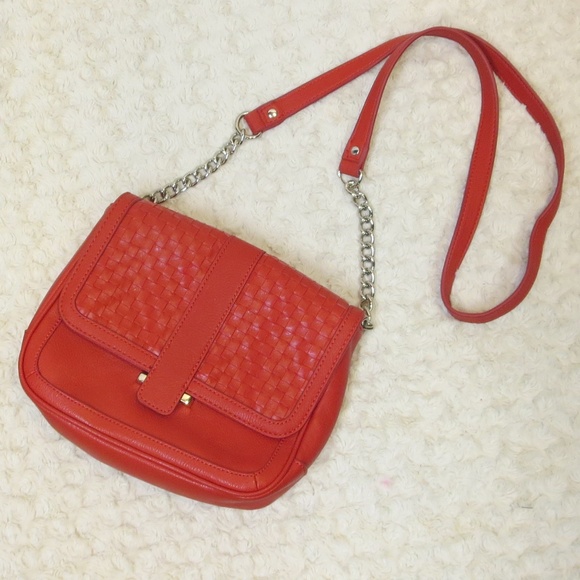 Banana Republic Handbags - Banana Republic*Red*Chain strap Crossbody